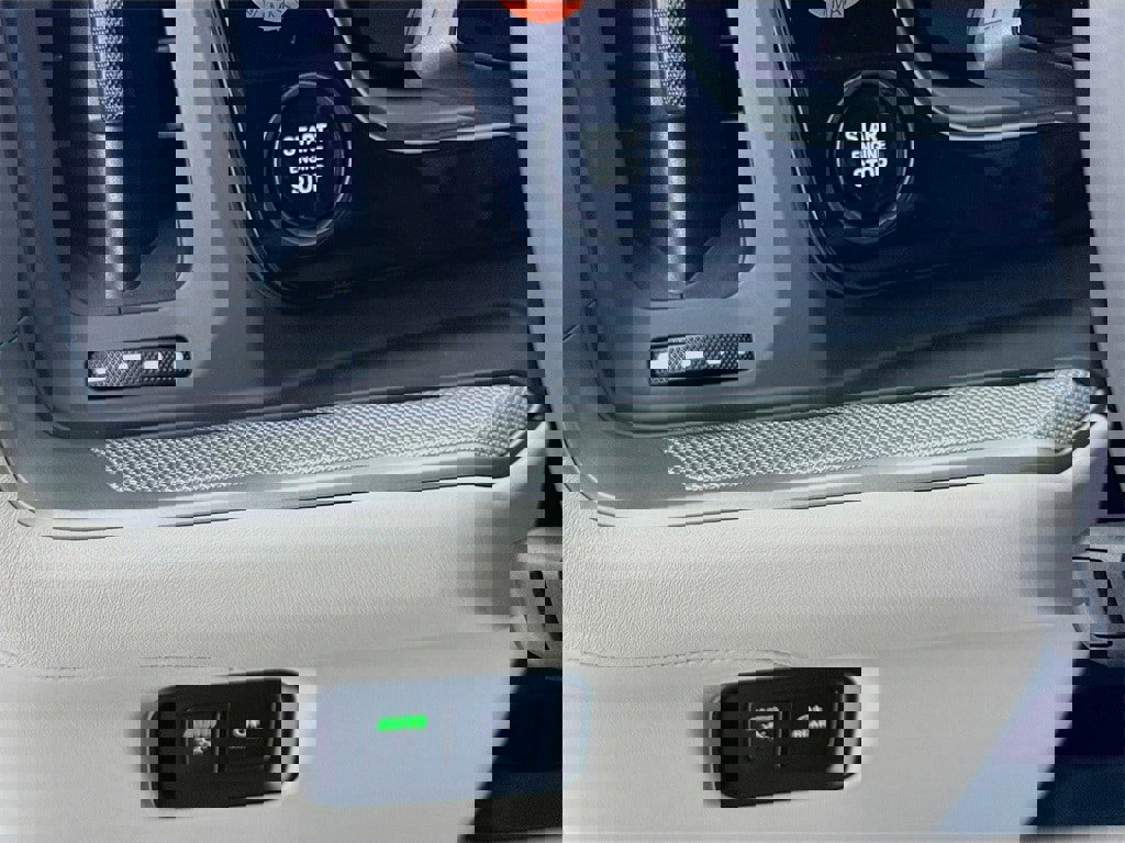 New 2026 Porsche Cayenne Coupe image 14