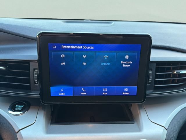 Used 2023 Ford Explorer XLT AWD/4WD image 10