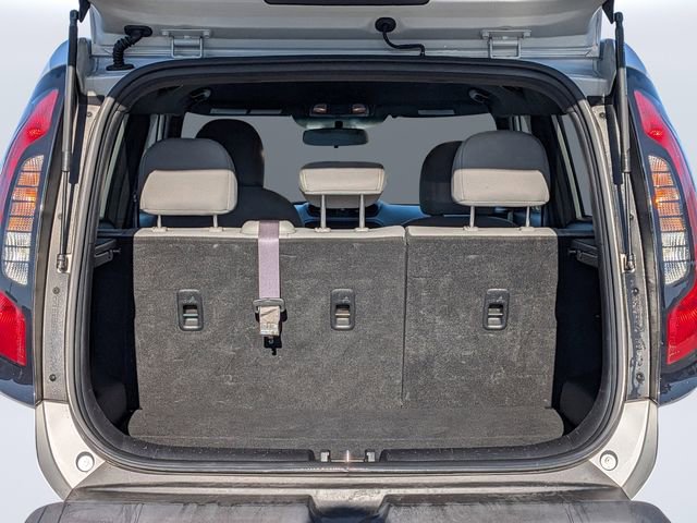 Used 2015 Kia Soul + image 12