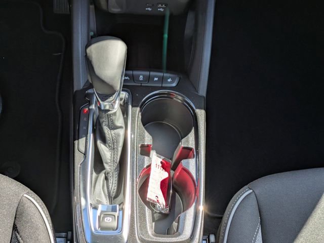 New 2025 Chevrolet TrailBlazer LT w/ Convenience Package FWD image 16