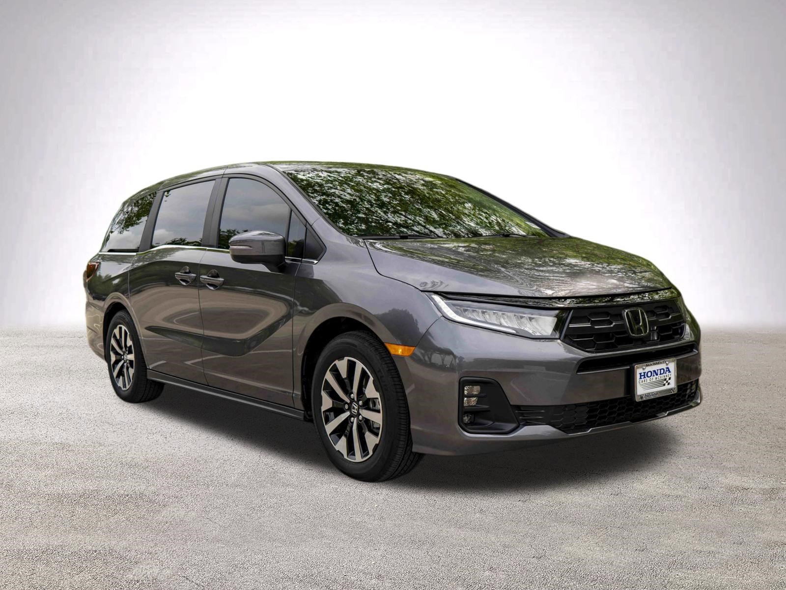 Used 2026 Honda Odyssey EX-L image 2