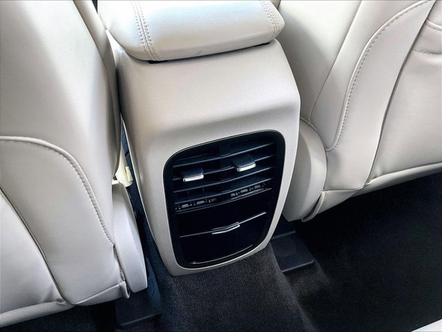 Used 2017 Lincoln MKC Reserve FWD image 22
