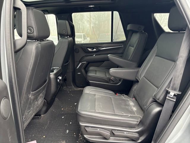 Used 2023 GMC Yukon Denali w/ LPO, Floor Liner Package image 9