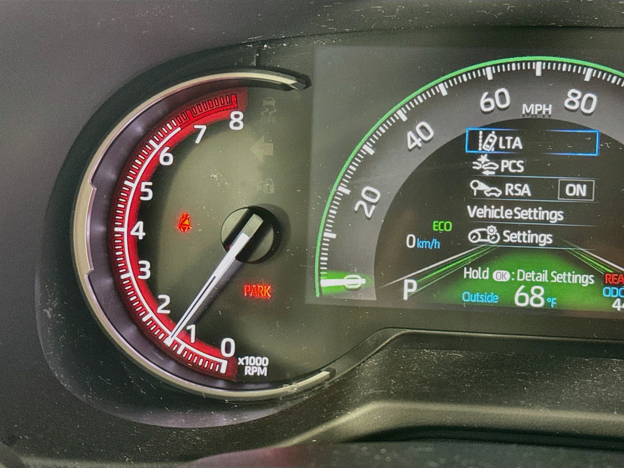 Used 2023 Toyota RAV4 LE AWD/4WD image 12