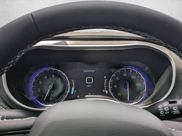 New 2026 Chrysler Pacifica Select w/ S Appearance Package FWD image 9