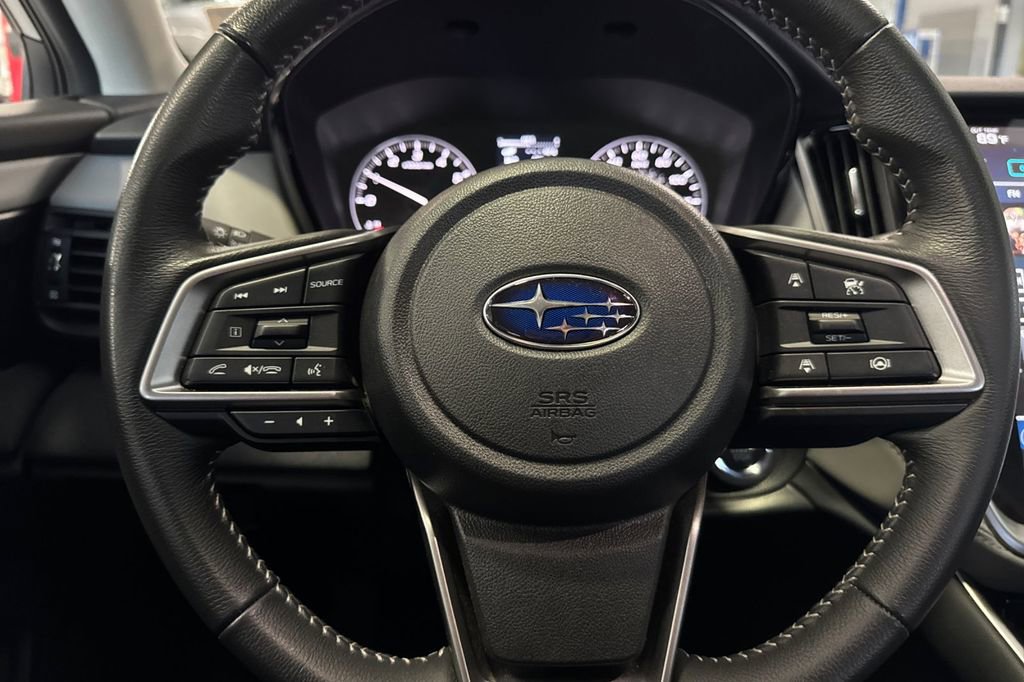 Used 2025 Subaru Outback Premium image 23