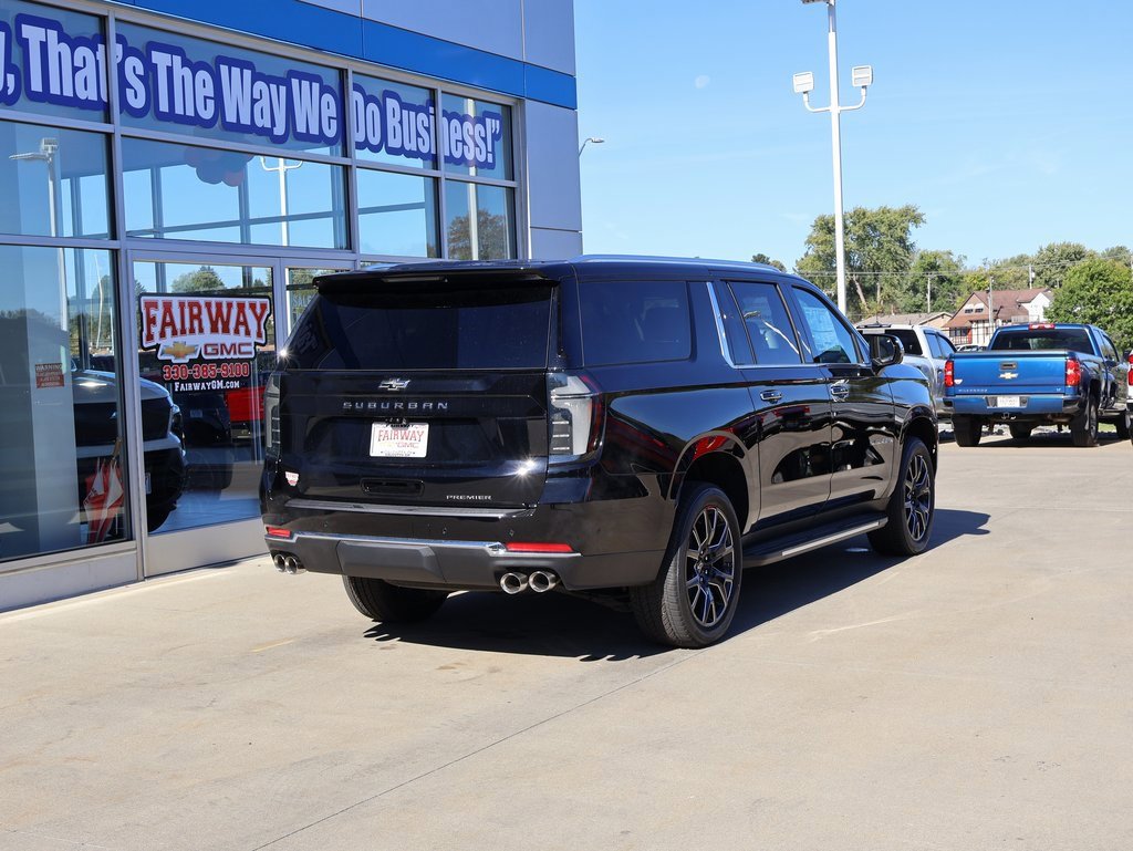 New 2025 Chevrolet Suburban Premier image 3