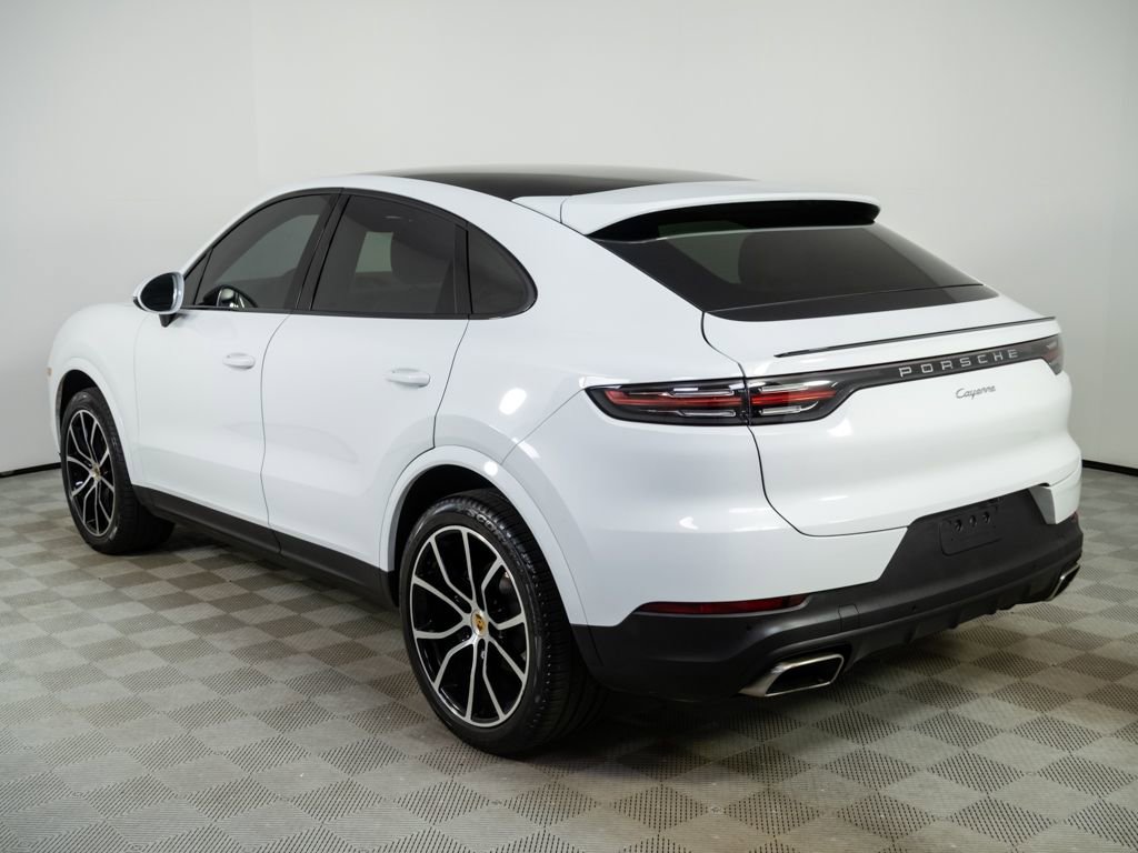 Used 2021 Porsche Cayenne Coupe image 3