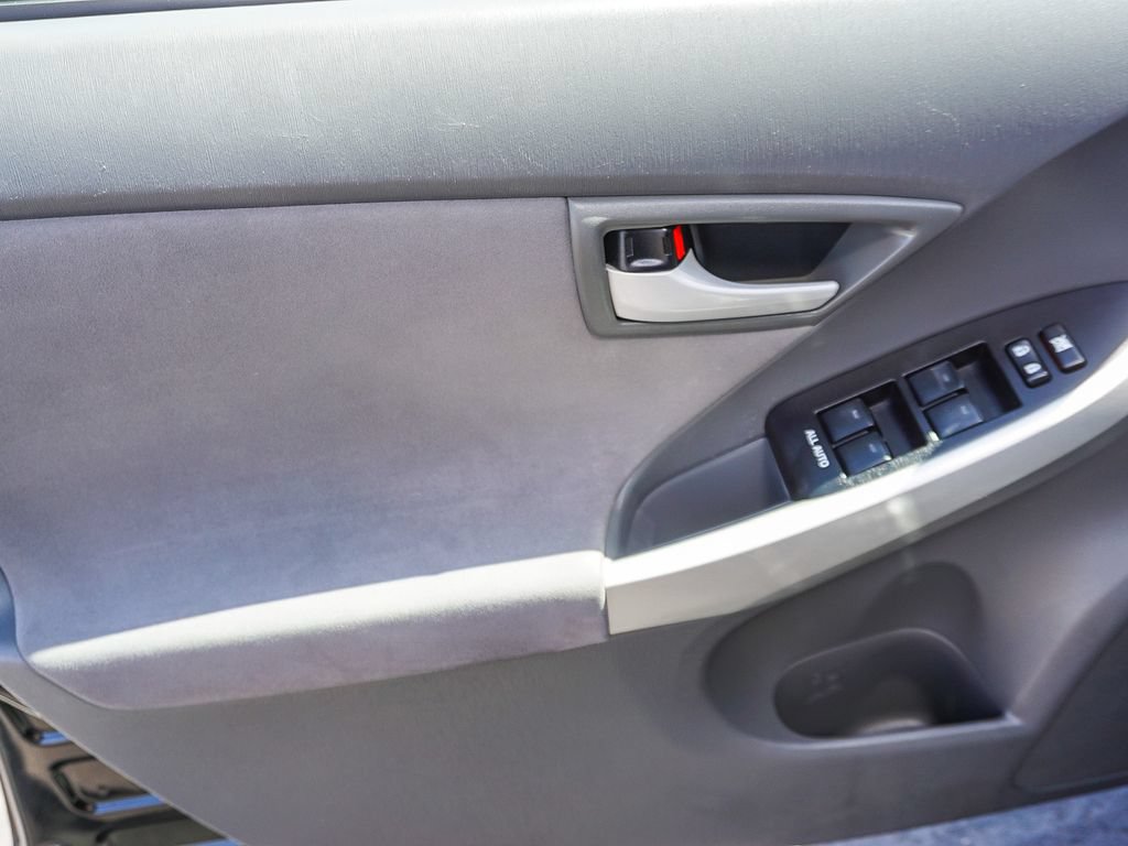 Used 2010 Toyota Prius Two FWD image 19