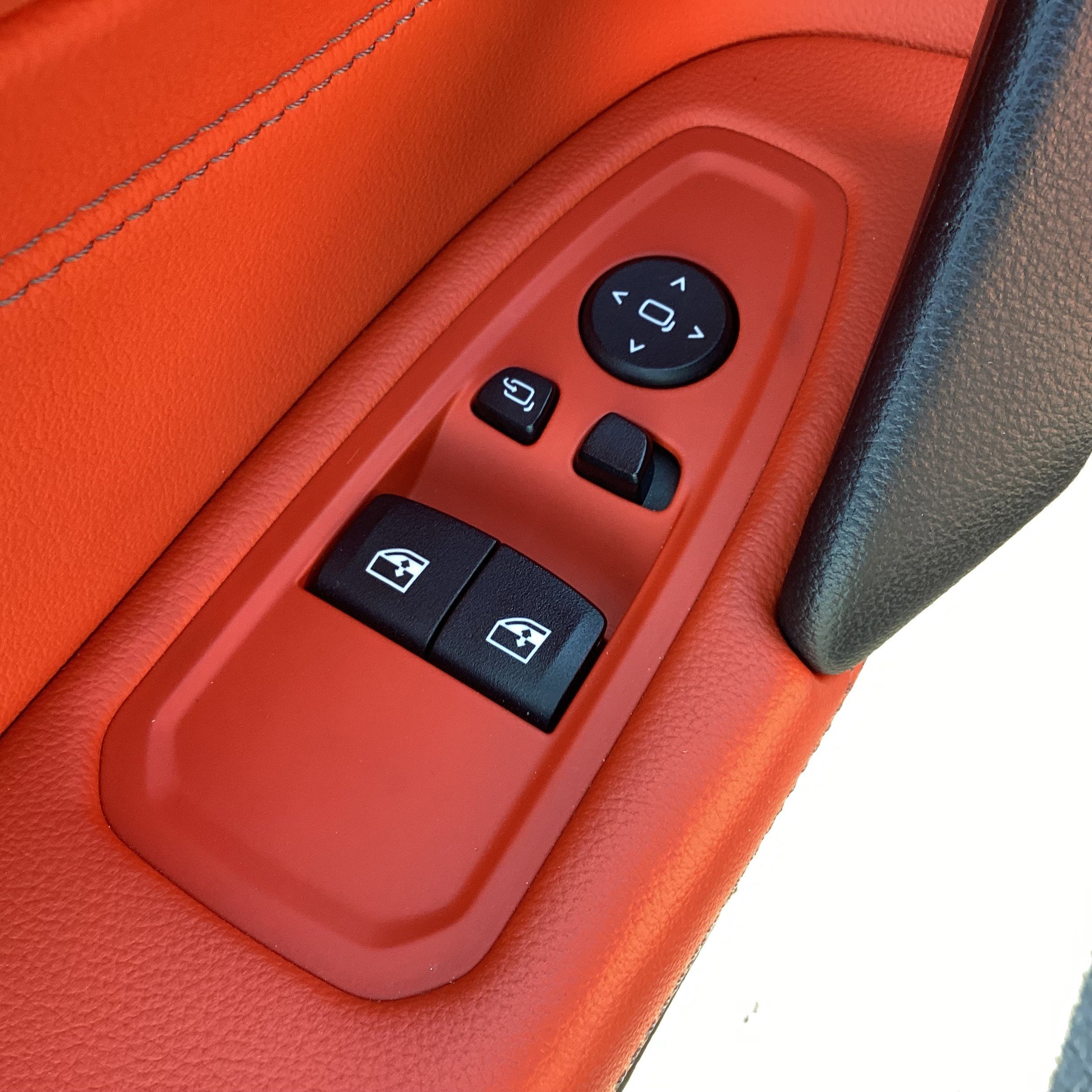 Used 2024 BMW Z4 M40i w/ Premium Package image 21