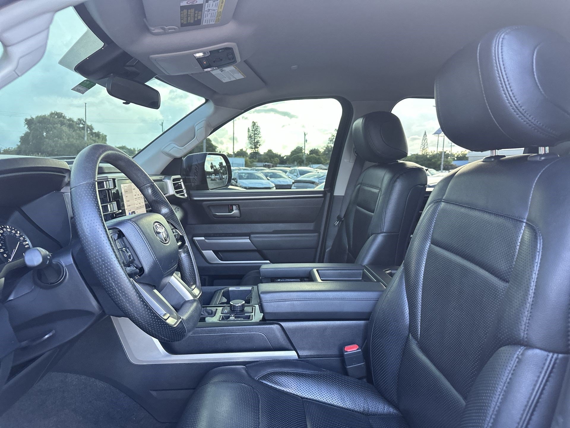 Used 2023 Toyota Tundra SR5 w/ SR5 Convenience Package AWD/4WD image 13