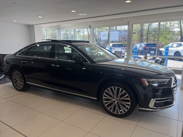 Used 2020 Audi A8 L 4.0T w/ Executive Package image 2