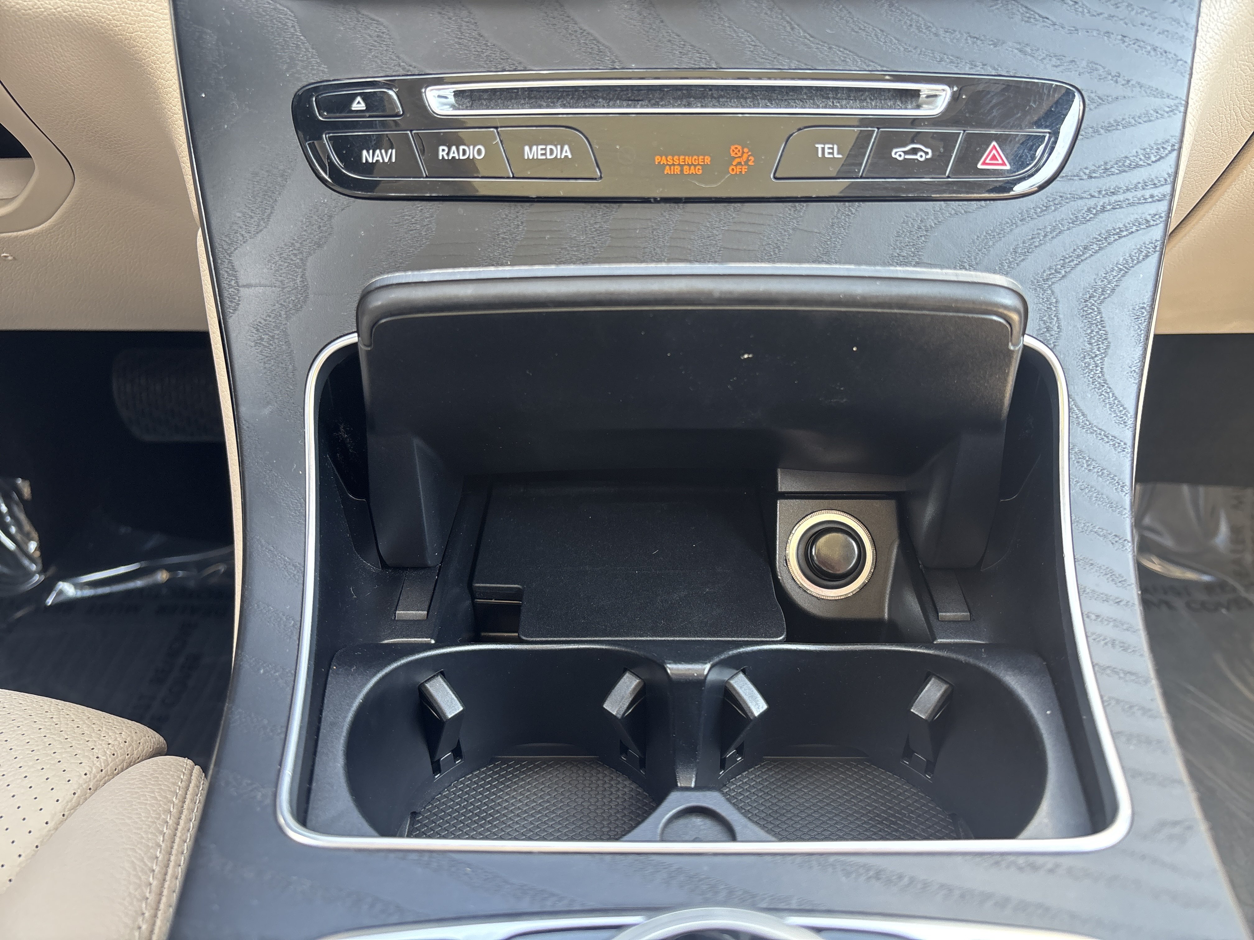 Used 2019 Mercedes-Benz GLC 300 4MATIC image 11