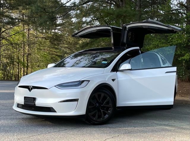 Used 2023 Tesla Model X video 2
