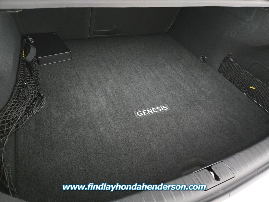 Used 2024 Genesis G70 2.5T image 19