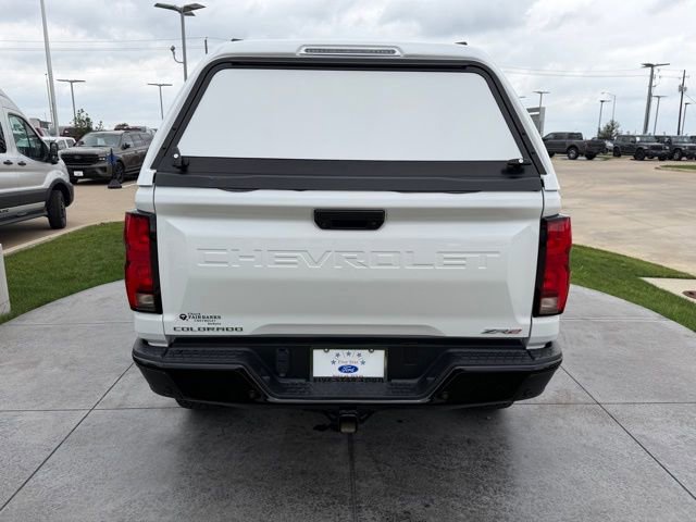 Used 2024 Chevrolet Colorado ZR2 w/ Technology Package AWD/4WD image 5
