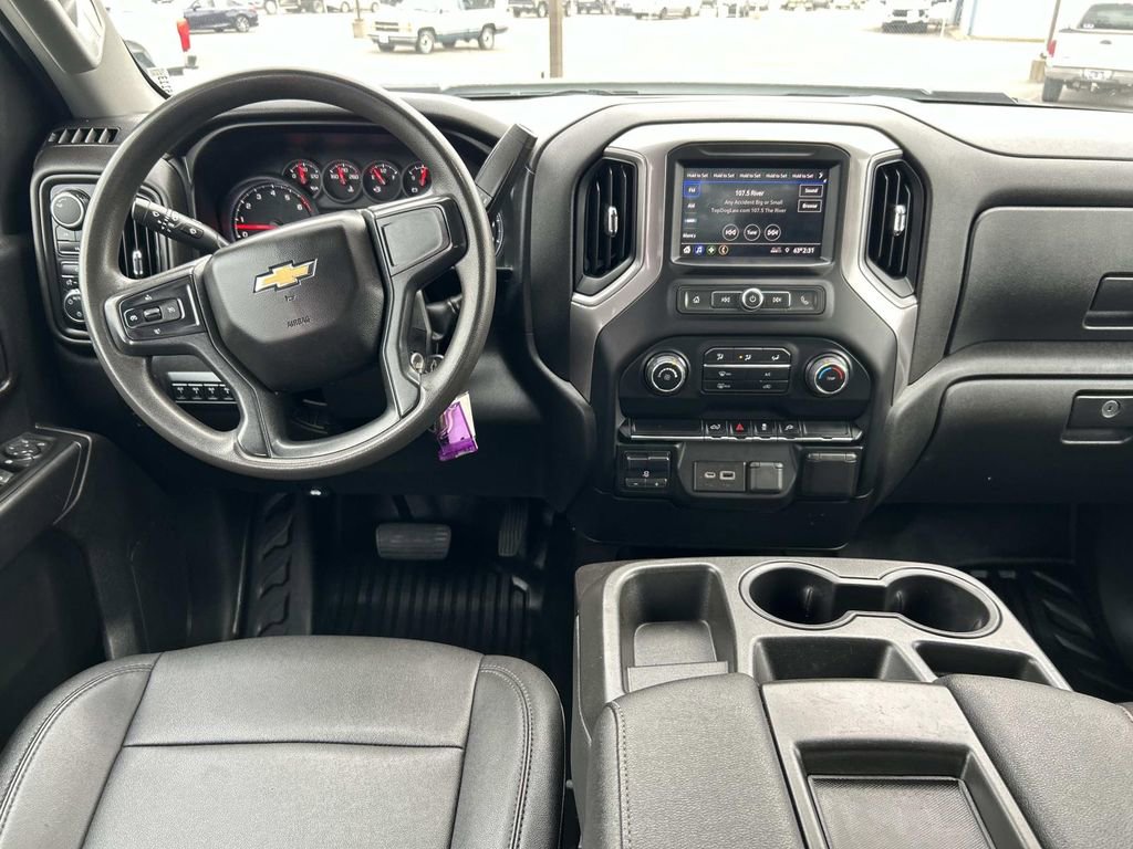 Used 2022 Chevrolet Silverado 3500 W/T w/ WT Convenience Package image 17