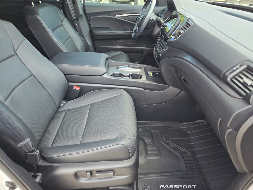 Certified 2024 Honda Passport EX-L image 14