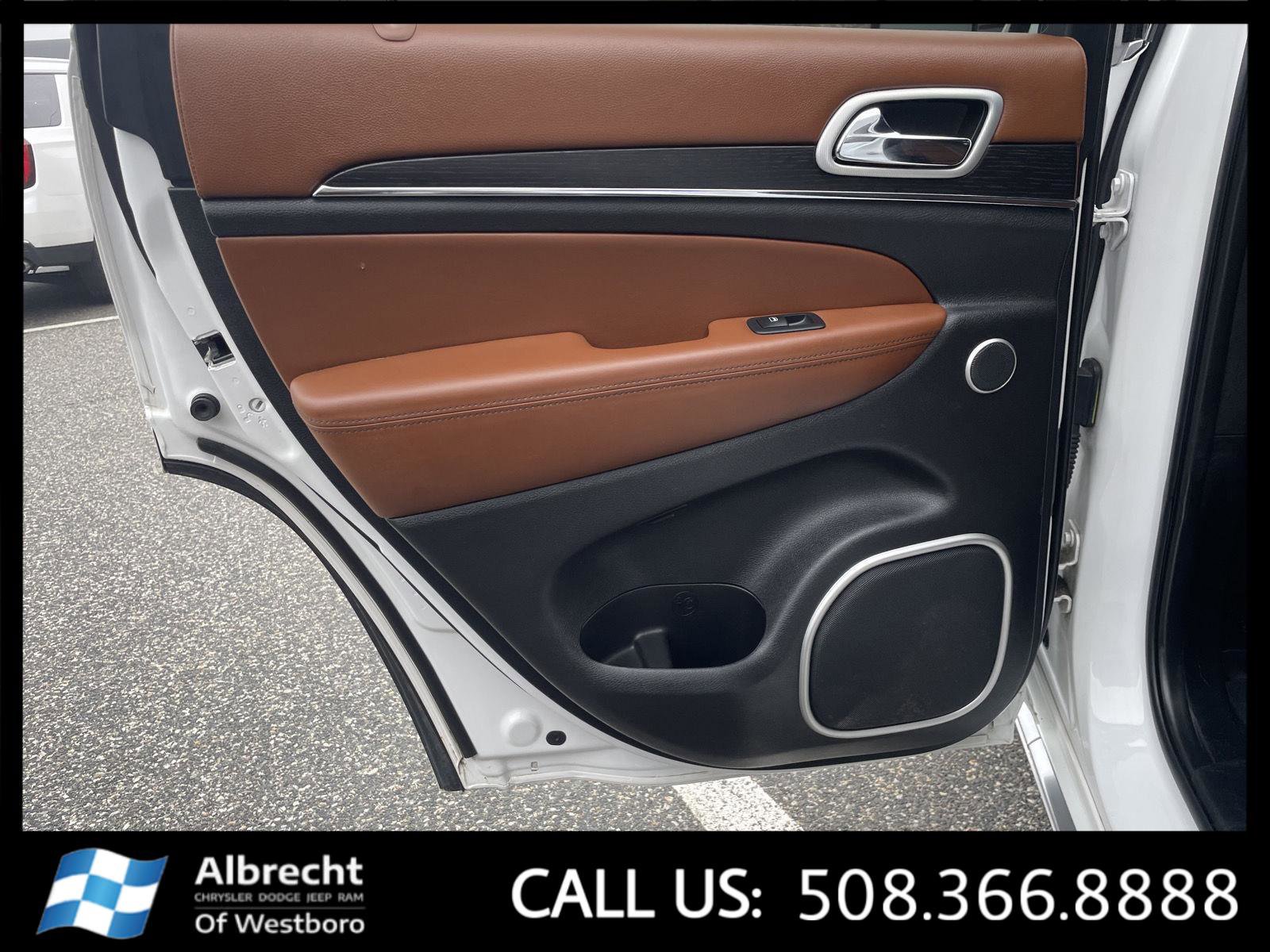 Used 2021 Jeep Grand Cherokee Summit w/ Platinum Series Group image 14