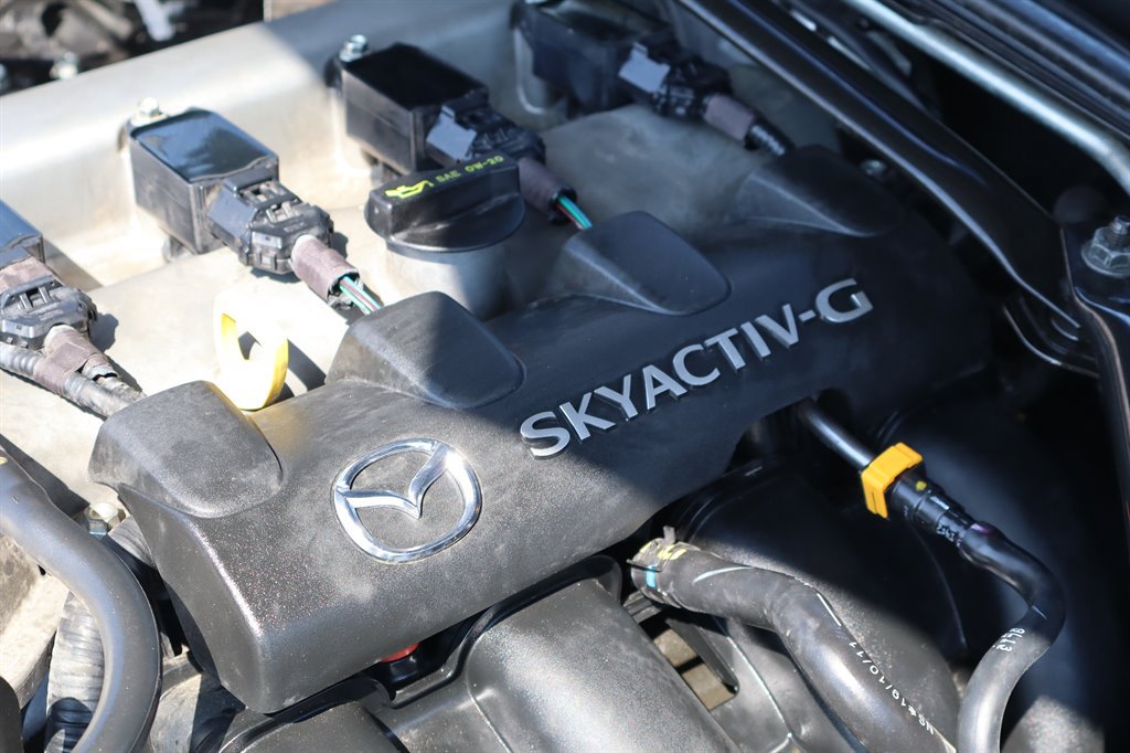 Used 2020 MAZDA MX-5 Miata RF Club RWD image 46