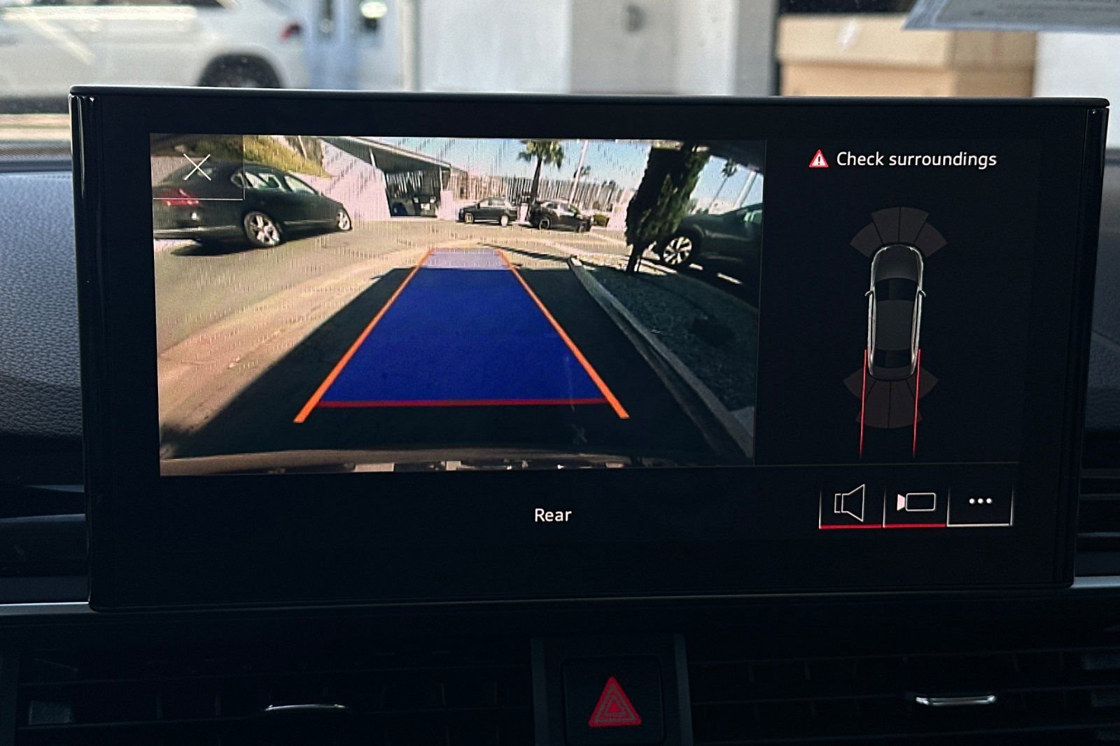 Used 2021 Audi A4 2.0T Premium w/ Convenience Package image 18