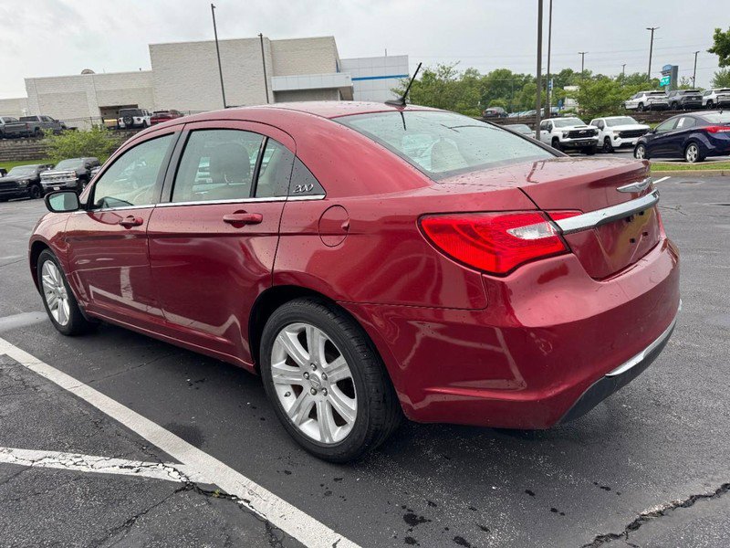 Used 2014 Chrysler 200 Touring FWD image 5