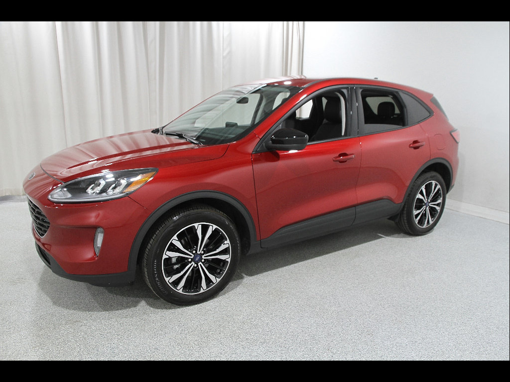 Used 2022 Ford Escape SEL w/ SEL Stealth AWD Package image 3