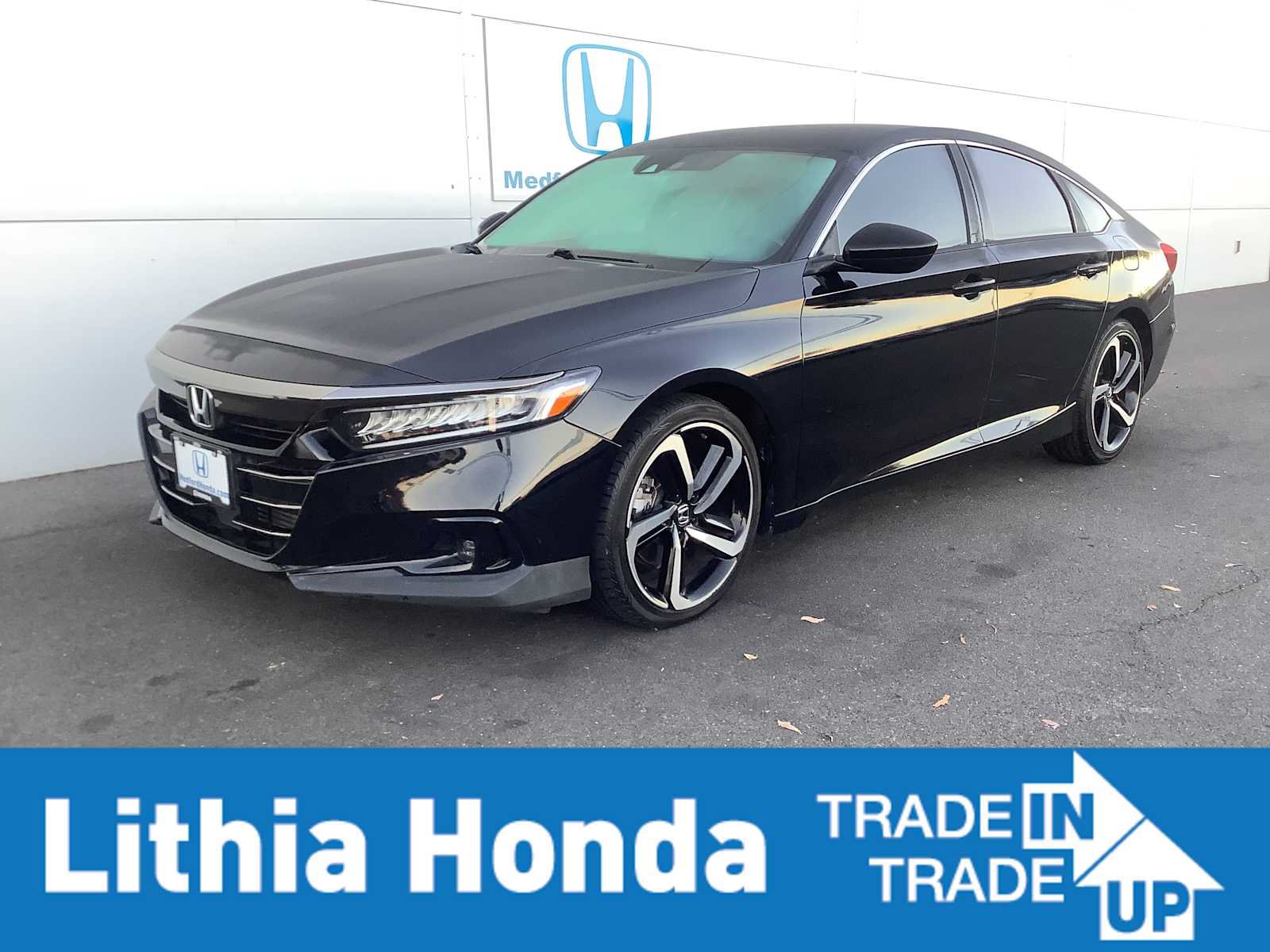Used 2022 Honda Accord Sport image 1