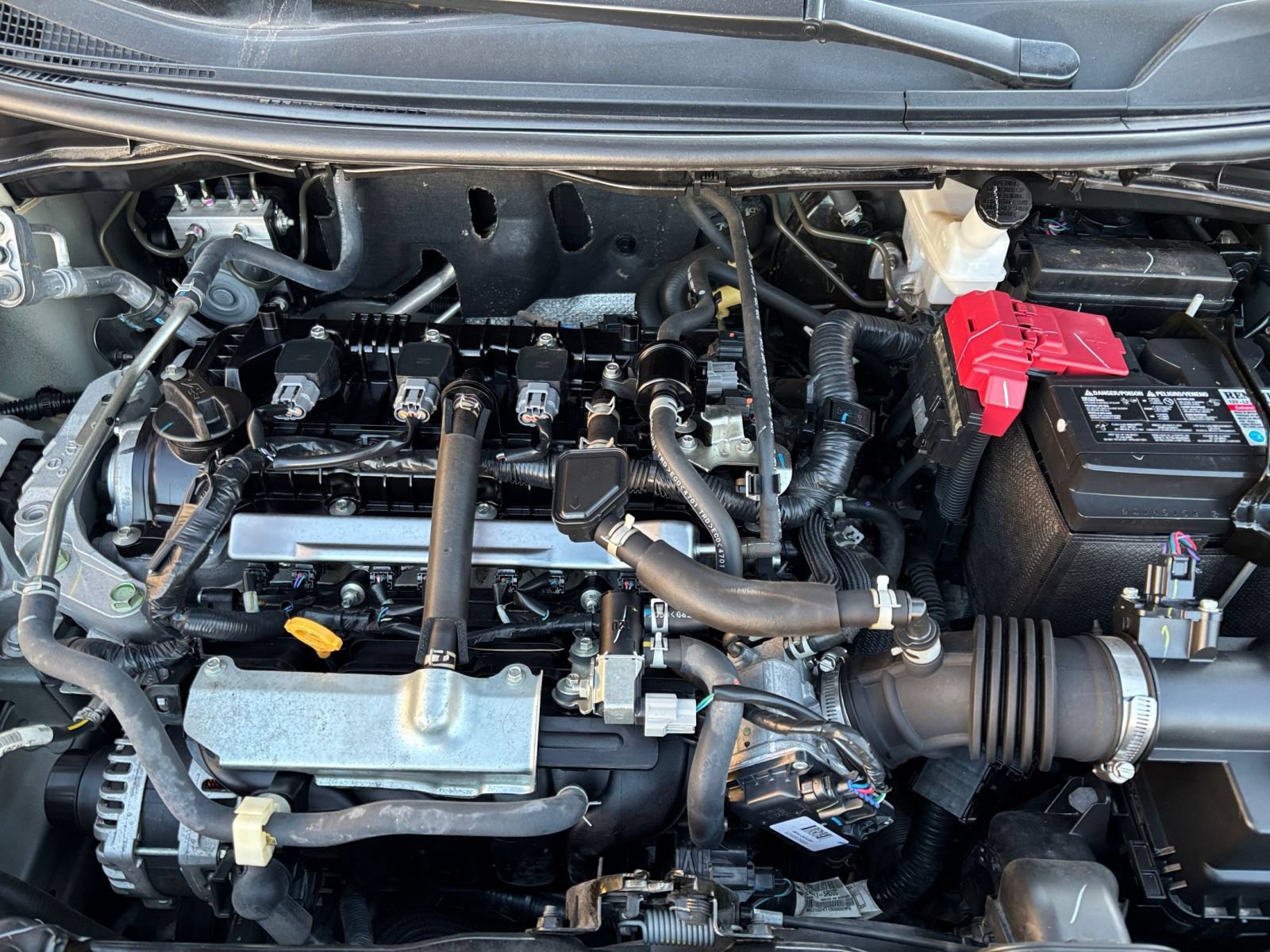 Used 2025 Nissan Versa SV FWD image 27