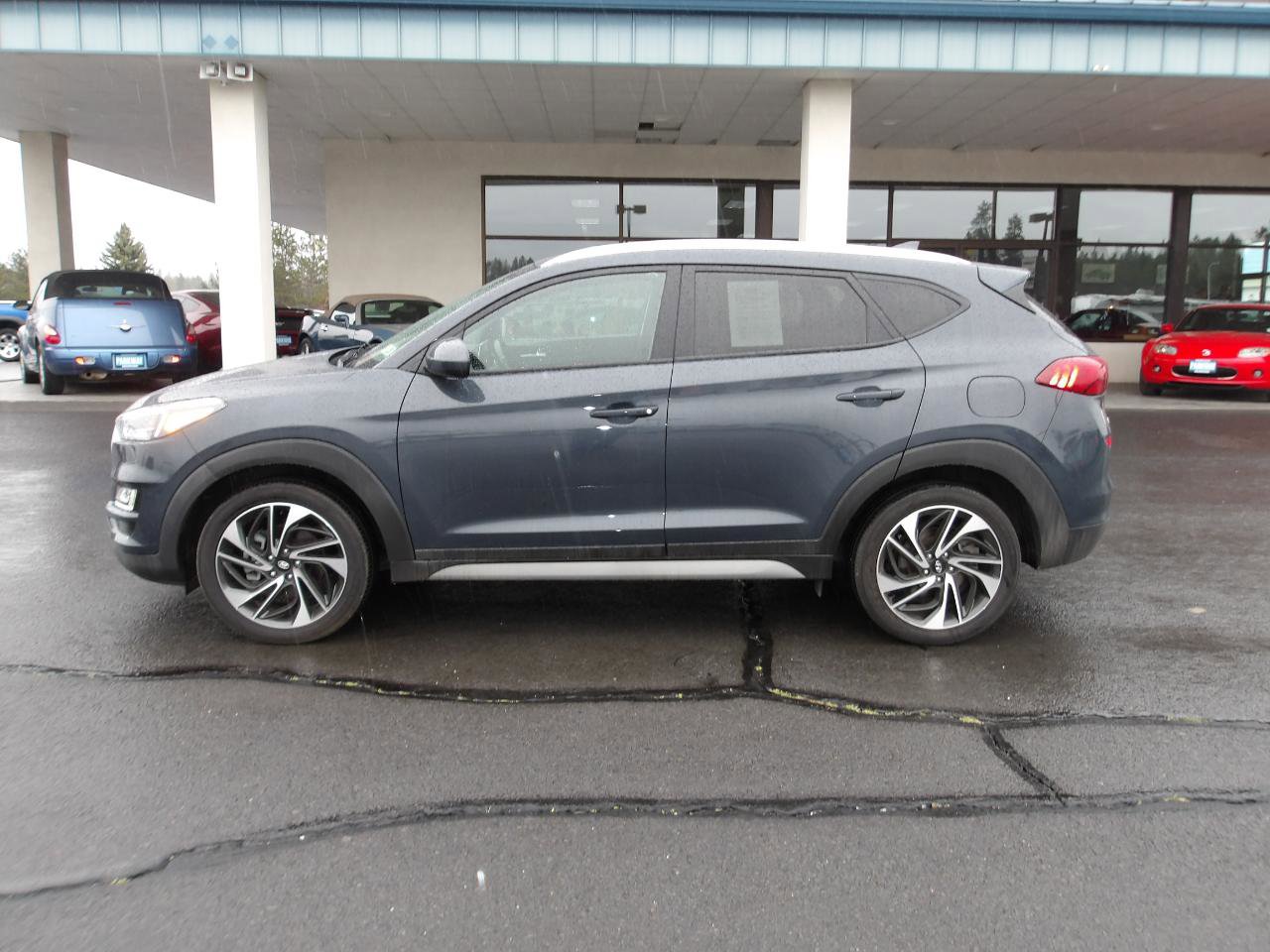 Used 2021 Hyundai Tucson Sport w/ Cargo Package AWD/4WD image 2