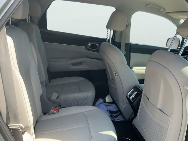 Certified 2022 Kia Sorento S image 11
