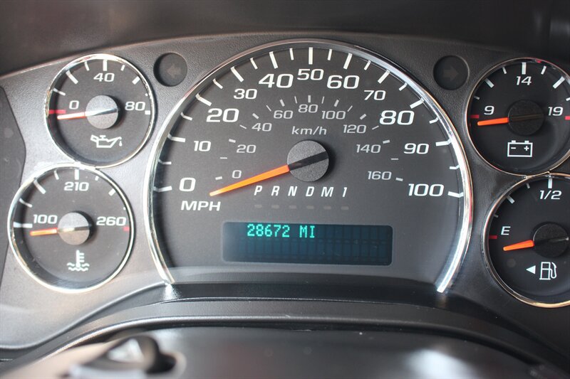 Used 2019 Chevrolet Express 2500 LS w/ Driver Convenience Package RWD image 26