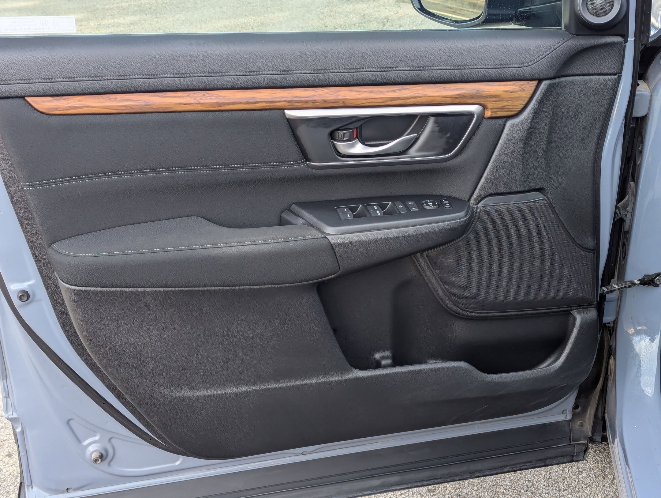 Used 2022 Honda CR-V EX image 11