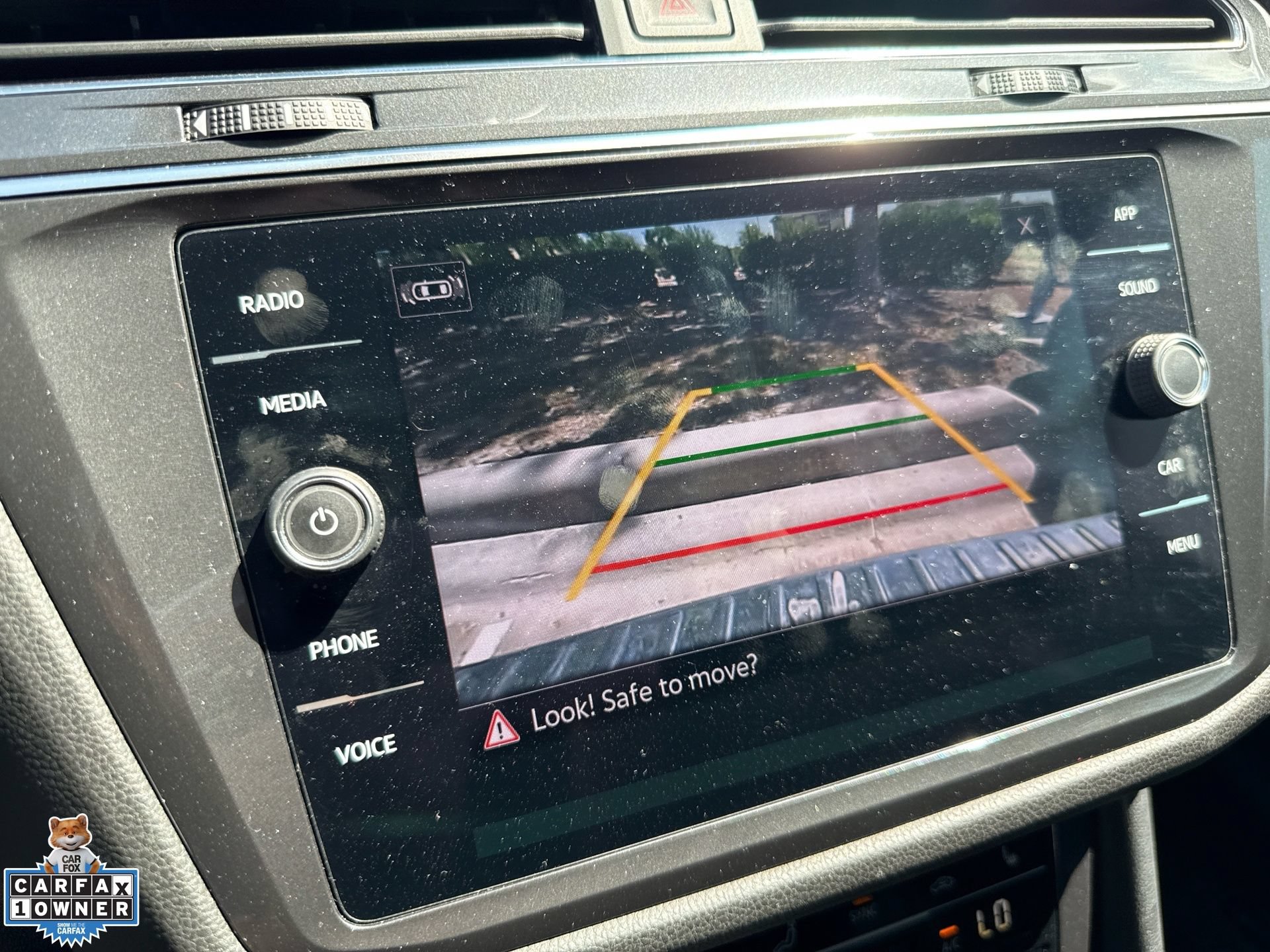 Used 2022 Volkswagen Tiguan SE FWD image 22