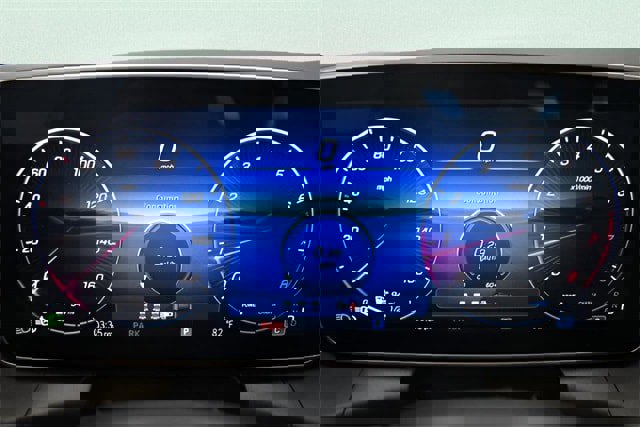 New 2025 Mercedes-Benz GLC 300 4MATIC image 8