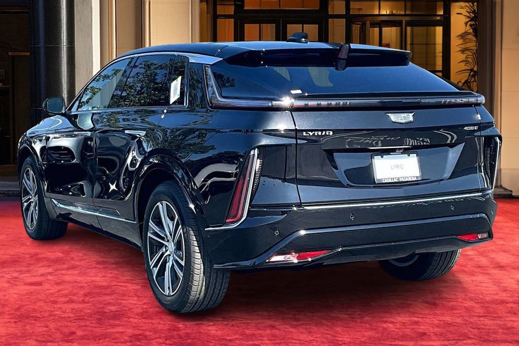New 2026 Cadillac Lyriq Luxury image 4