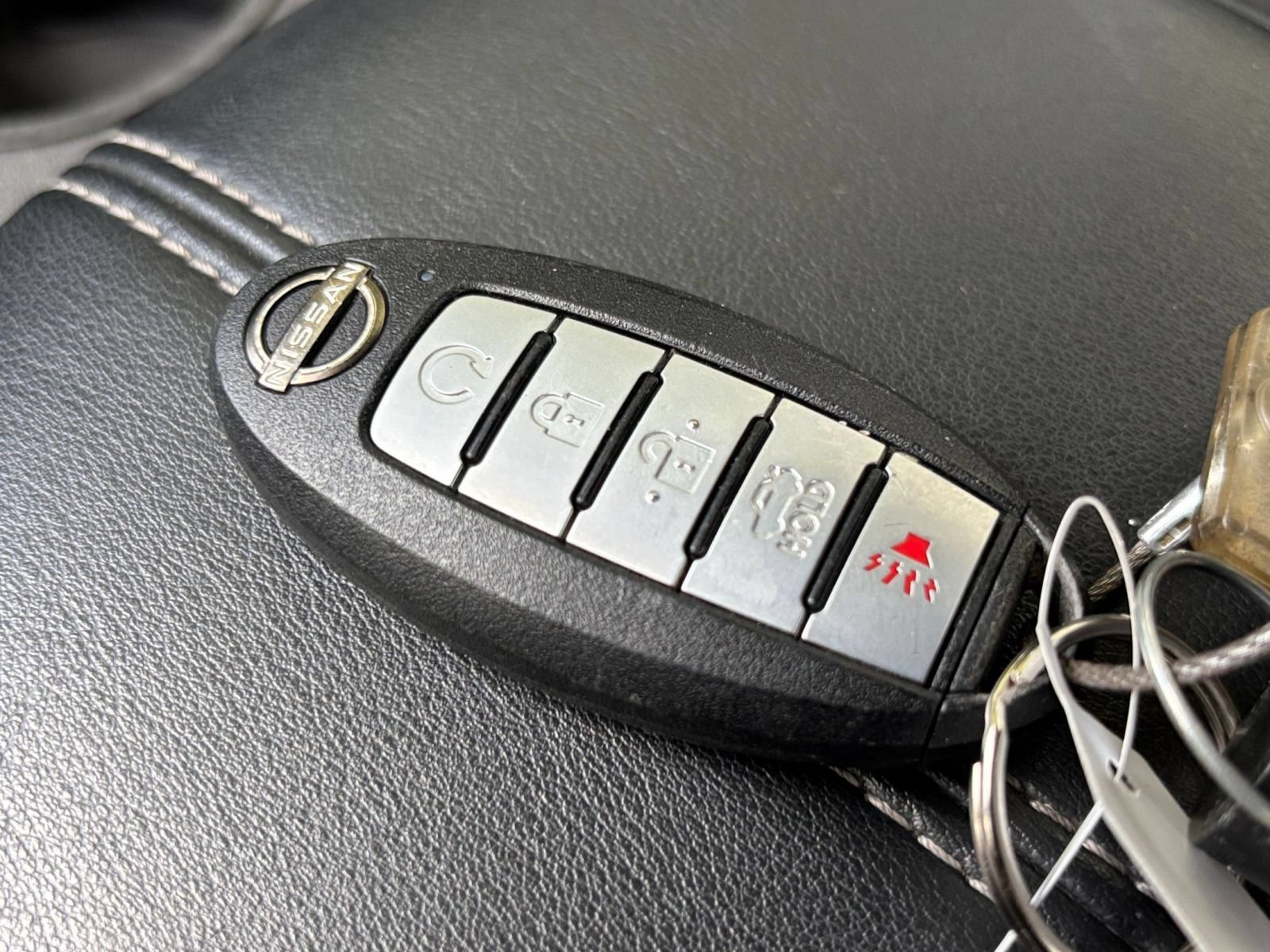 Used 2025 Nissan Altima 2.5 SV FWD image 16