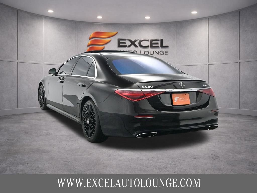 Used 2021 Mercedes-Benz S 580 4MATIC Sedan w/ AMG Line image 5