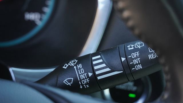 Used 2022 Chevrolet Traverse LT w/ LPO, Cargo Package image 33