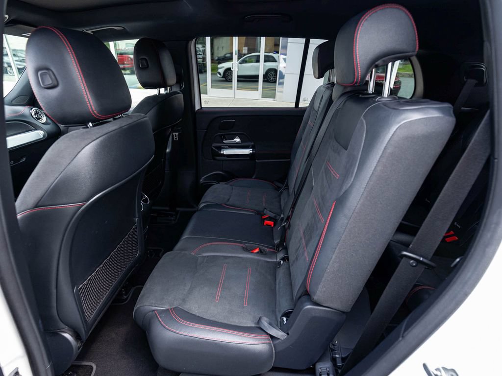 Used 2023 Mercedes-Benz EQB 350 4MATIC SUV image 29