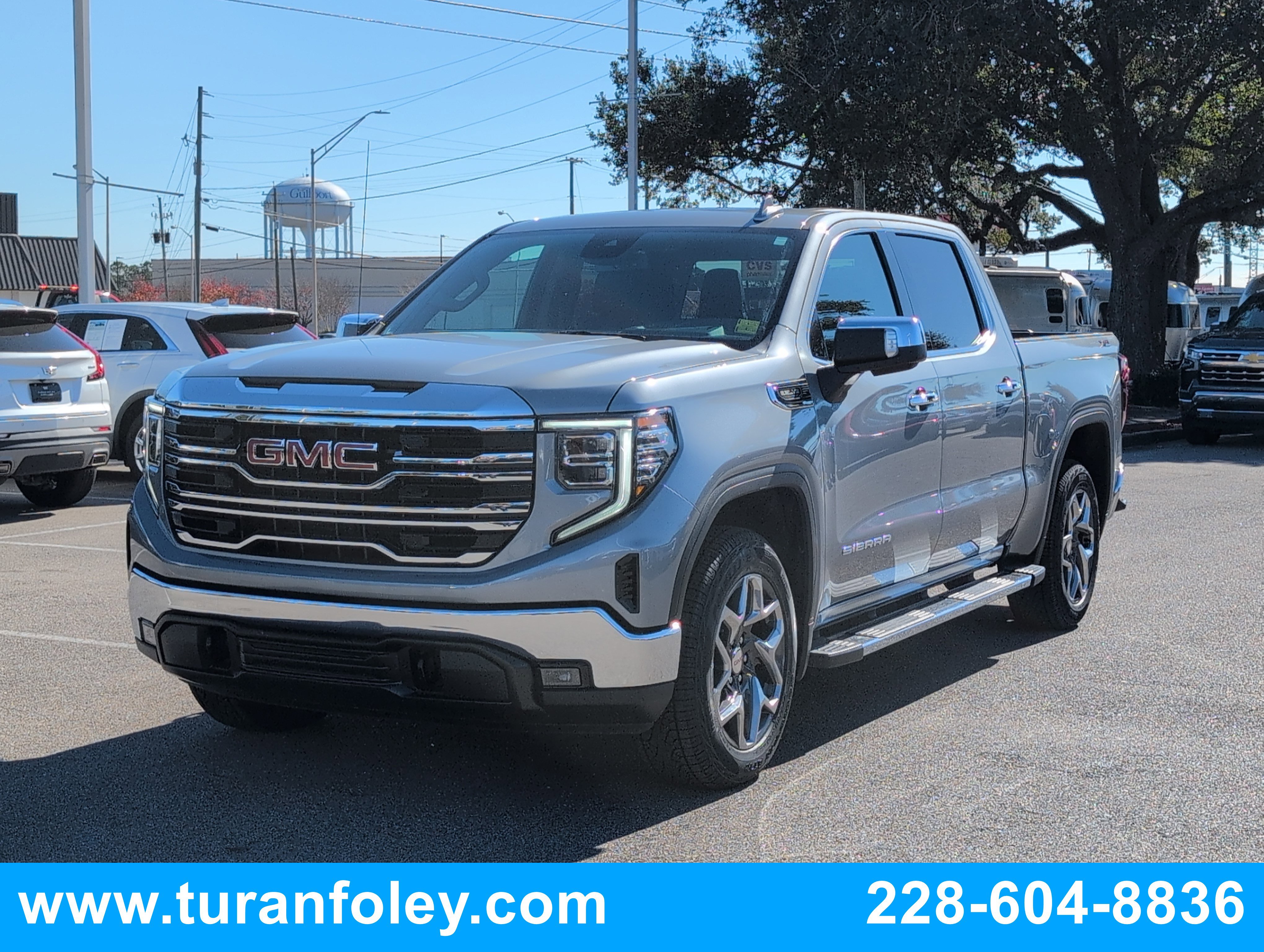 Used 2024 GMC Sierra 1500 SLT w/ SLT Premium Package