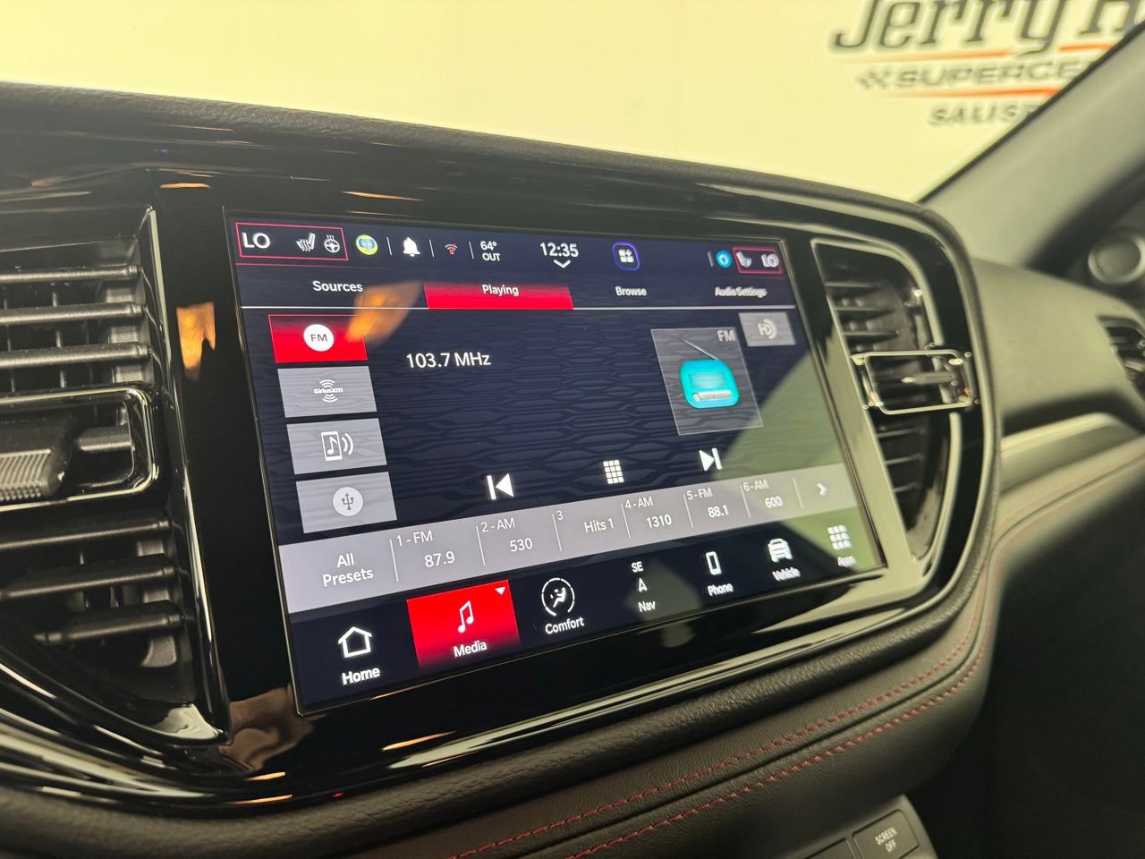 Used 2025 Dodge Durango GT AWD/4WD image 14
