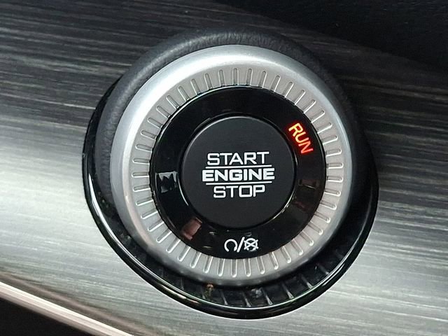 Used 2023 Jeep Wagoneer L Series III image 25