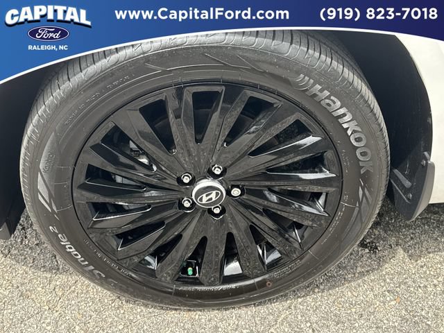 Used 2025 Hyundai Palisade Calligraphy AWD/4WD image 13