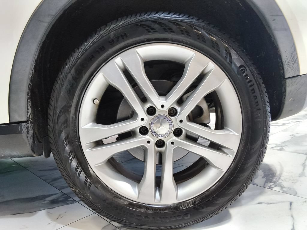 Used 2015 Mercedes-Benz GLA 250 4MATIC image 10