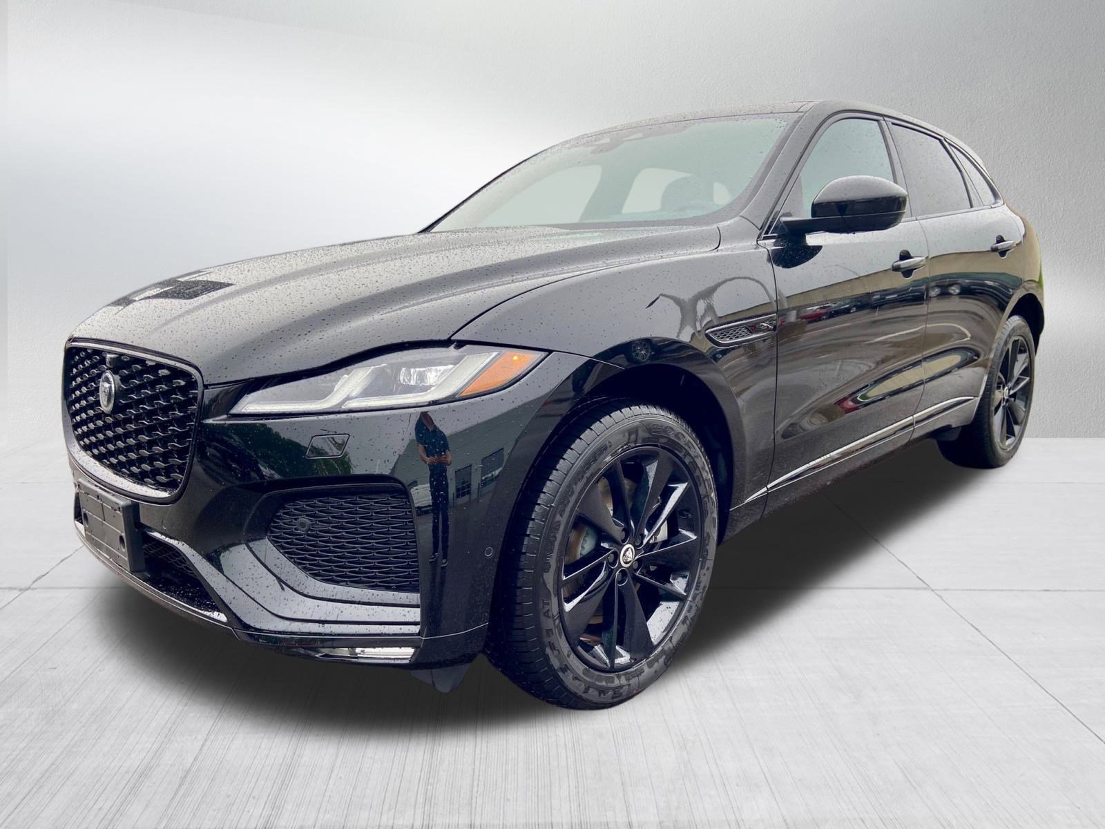 New 2026 Jaguar F-PACE R-Dynamic S
