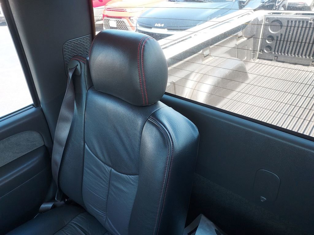 Used 2003 Chevrolet Silverado 1500 LS image 12