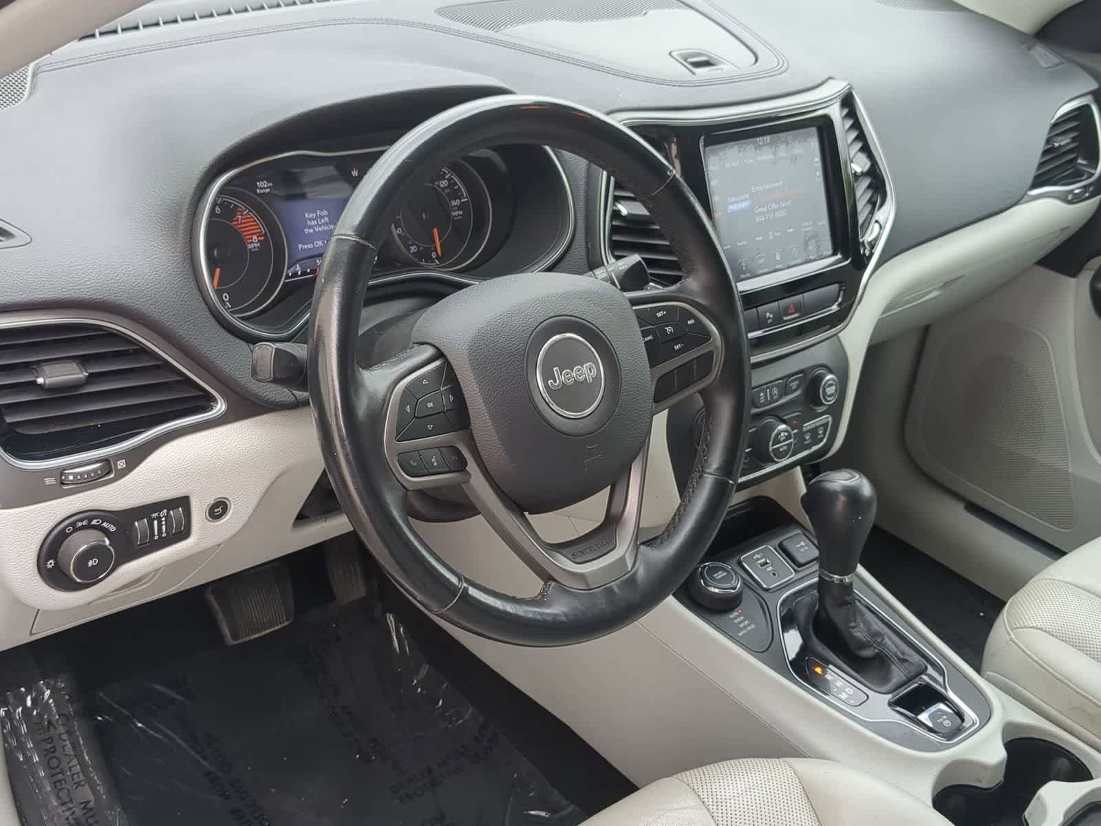 Certified 2019 Jeep Cherokee Limited AWD/4WD image 10
