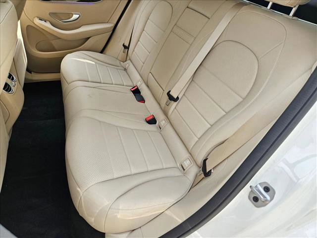 Certified 2022 Mercedes-Benz GLC 300 image 17