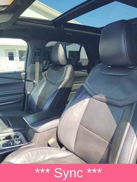 Used 2021 Ford Explorer ST w/ ST Street Pack image 13
